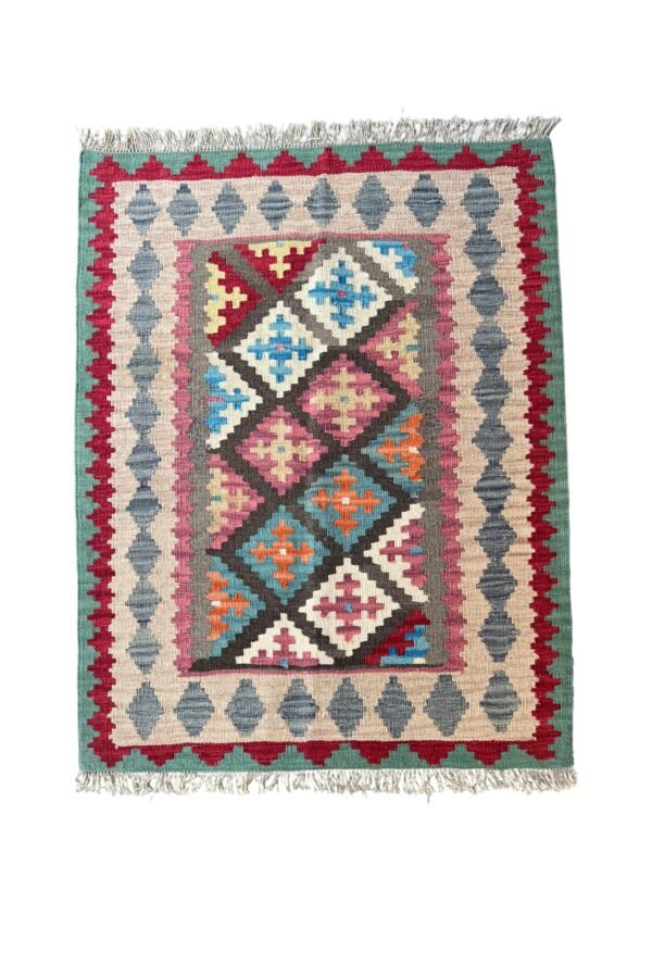 SHIRAZ KLIM<br>140x109 cm